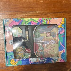 Colorful Rick N Morty Smoke Gift Set